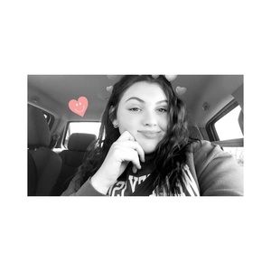 Meet your Posher, Allena